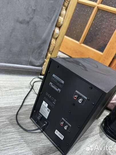 Сабвуфер microlab