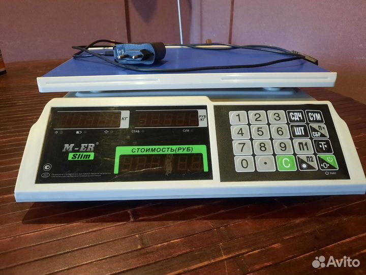 Весы электронные M-ER 326AC