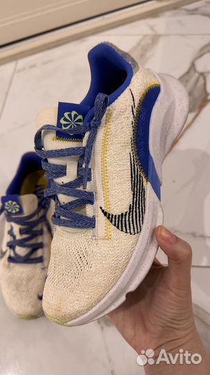 Кроссовки nike