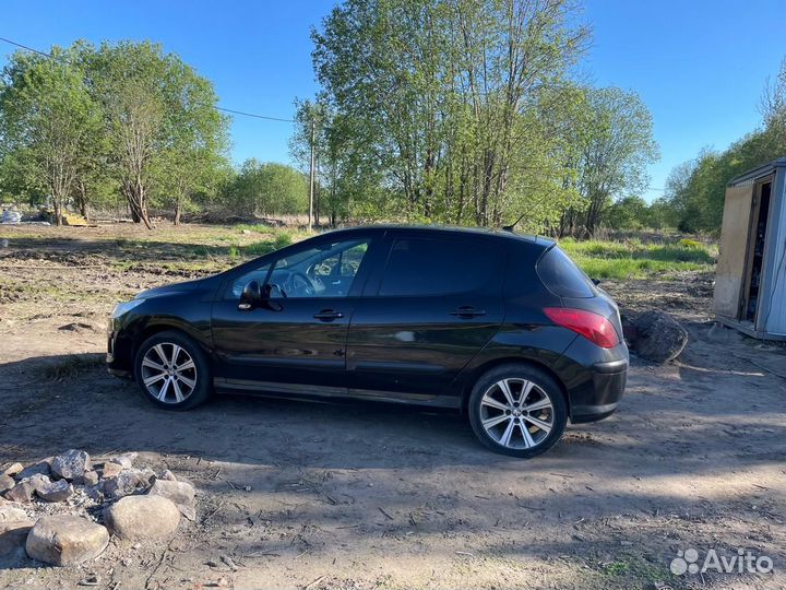 Peugeot 308 1.6 AT, 2010, 300000км