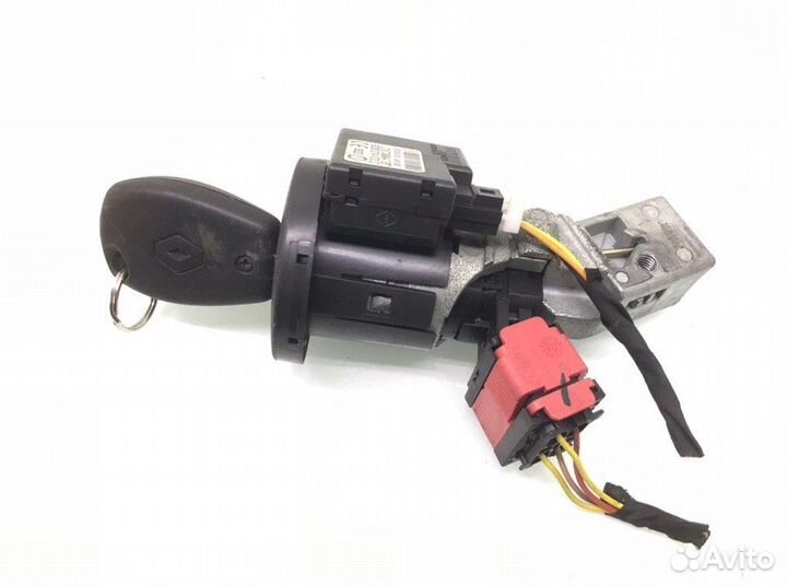 Замок зажигания Renault Clio 1.5 DCI 2007