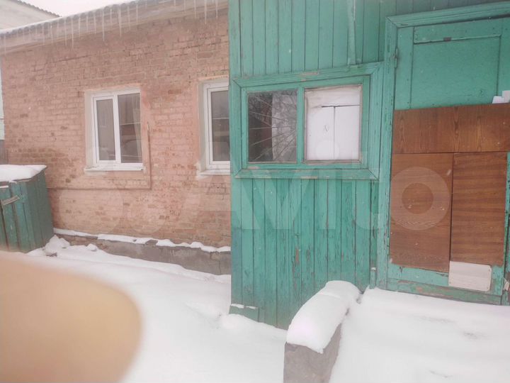 4-к. квартира, 72 м², 1/1 эт.