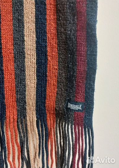 Шарф от фирмы Lonsdale