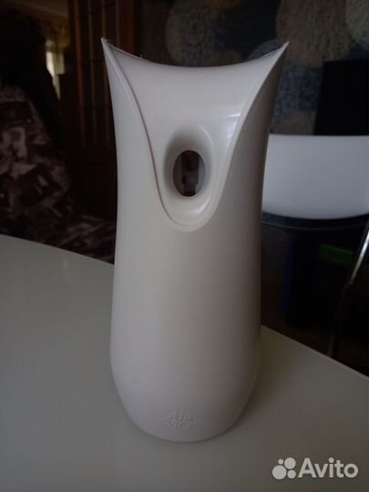 Дозатор автоматический для освежителя воздуха