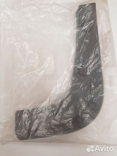 Брызговик Kia Soul задний левый до рестайлинг 2013