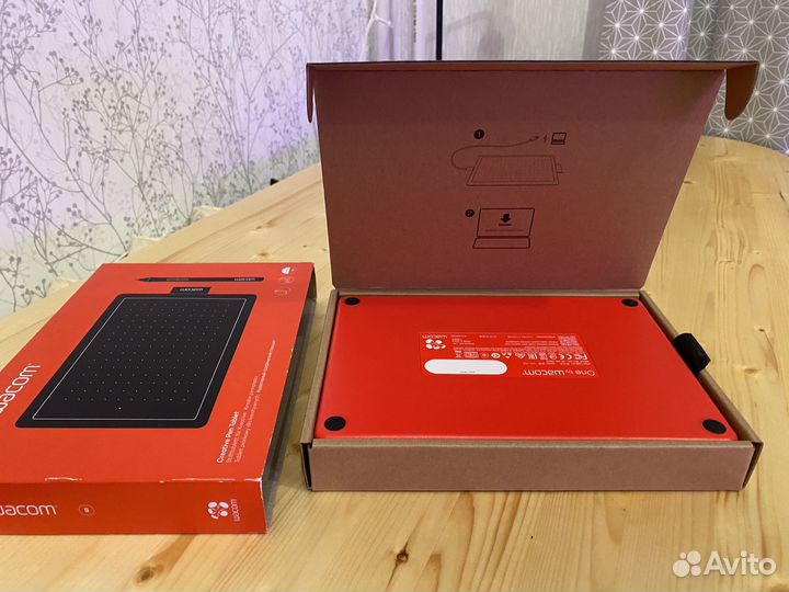 Графический планшет Wacom One Small