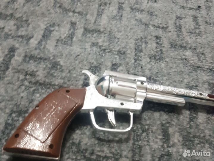 Пистолет звуковой игрушечный