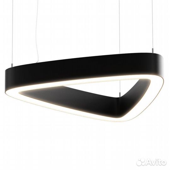 Светодиодный светильник треугольник