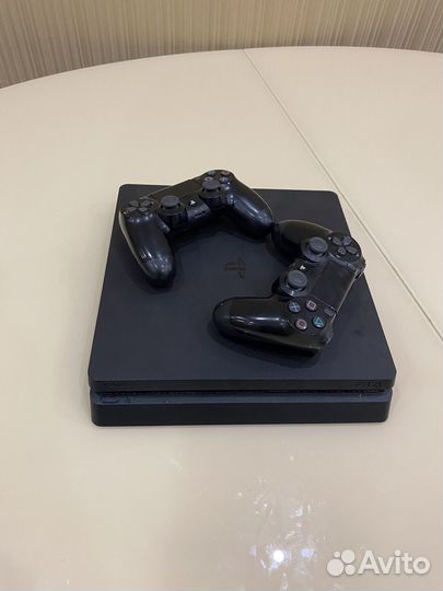 Sony PS4 slim (игры,джойстики)