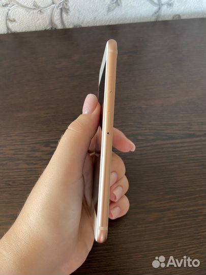iPhone 8 64gb