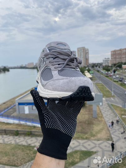 Кроссовки New Balance 2002r