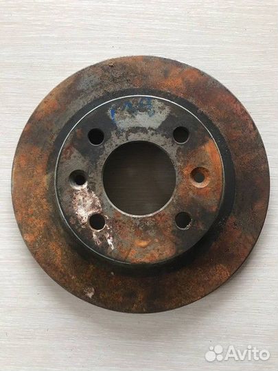 Диск тормозной не вентилируемый диаметр 240