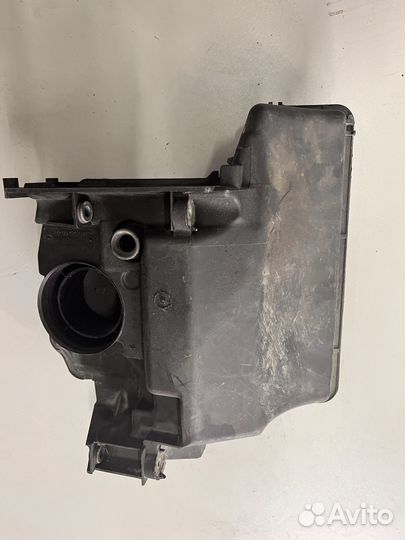 Корпус воздушного фильтра renault laguna II