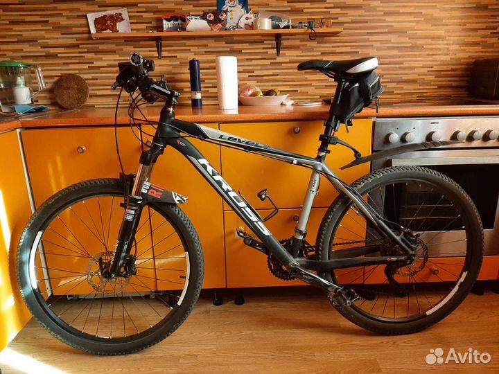 Kross Level A8 колеса 26 рама М