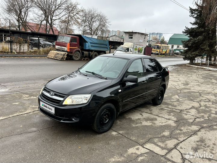 LADA Granta 1.6 AT, 2013, 176 000 км