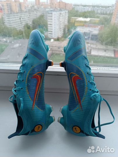 Футбольные бутсы nike mercurial 41 р