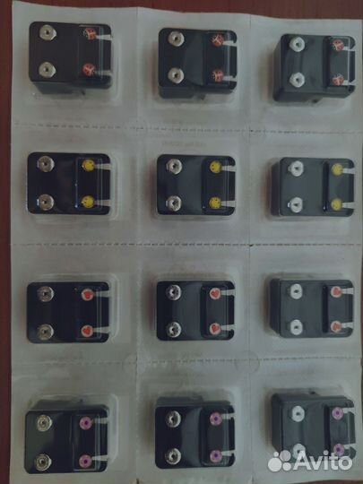 Прокол мочек ушей и крыла носа