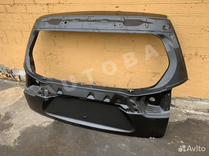Крышка багажника Mitsubishi Outlander 2 XL 07-12
