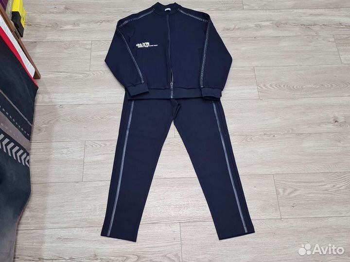 Спортивный костюм для мальчика 152 новый