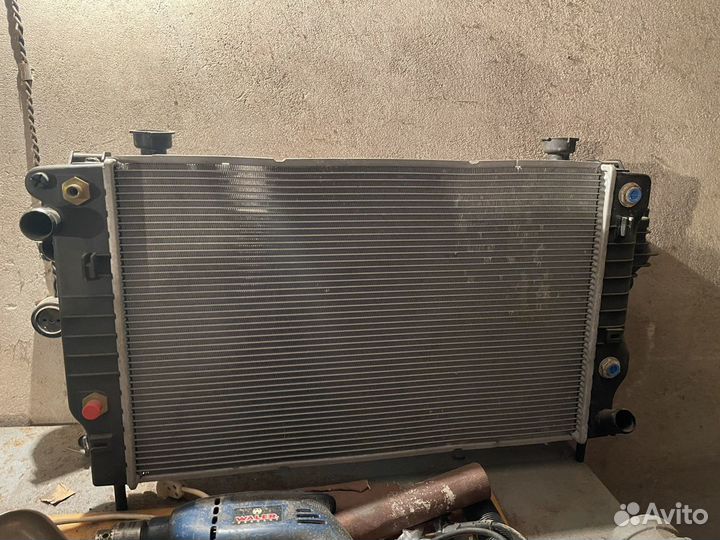 Радиаторы новые 3 шт