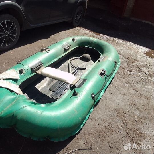 Резиновая лодка б/у