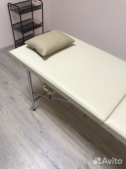 Массажный стол