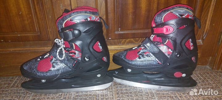 Коньки хоккейные детские