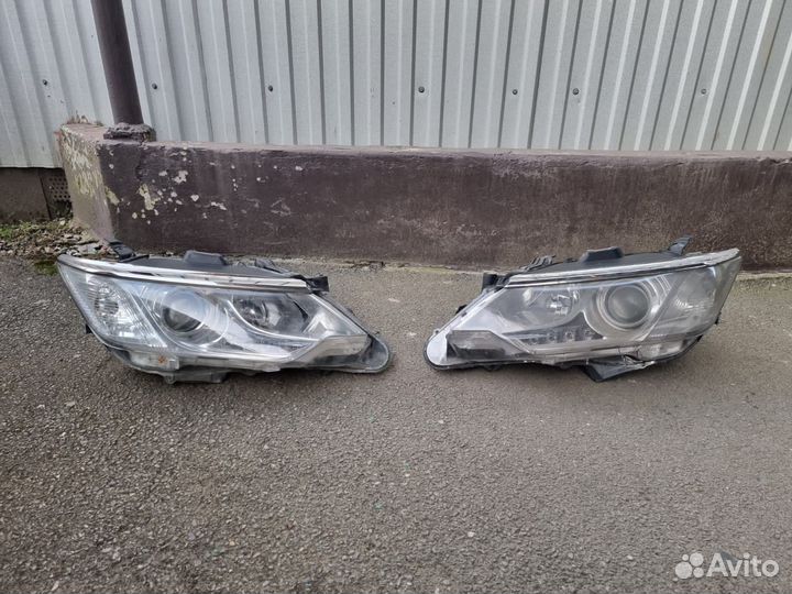 Фары toyota camry 55