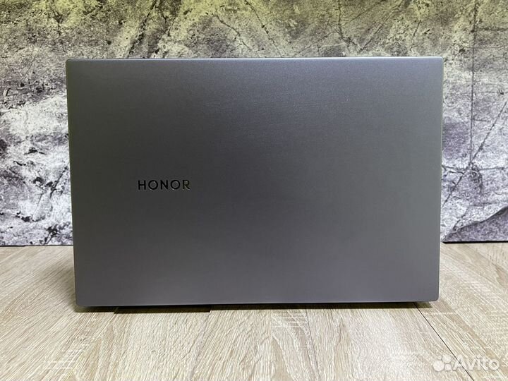 Ноутбук Honor magicbook 14