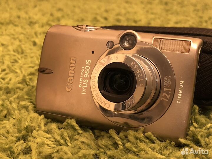 Canon Digital Ixus 960 IS