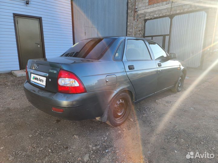 LADA Priora 1.6 МТ, 2010, 200 000 км