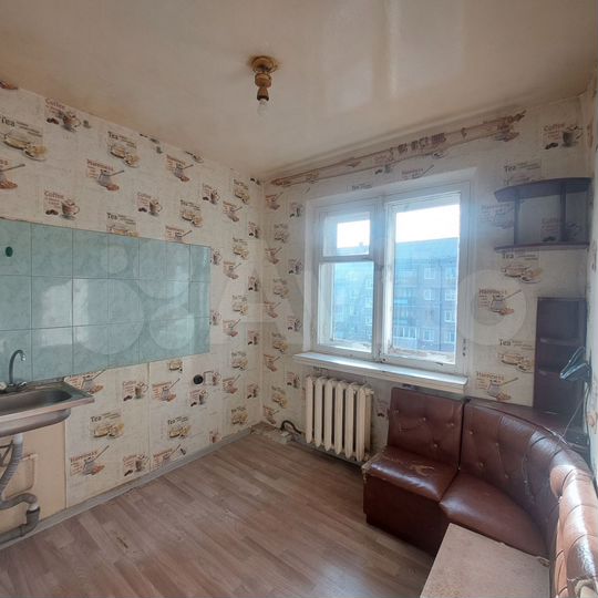 2-к. квартира, 43 м², 5/5 эт.