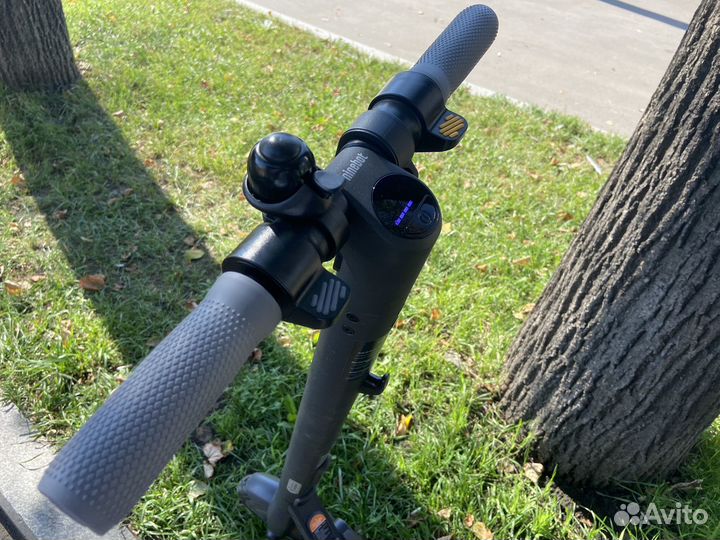 Самокат ninebot kickScooter E22