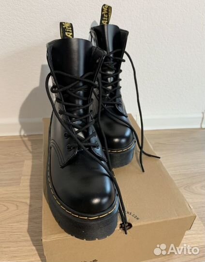 Ботинки Dr Martens 1460 Jadon женские