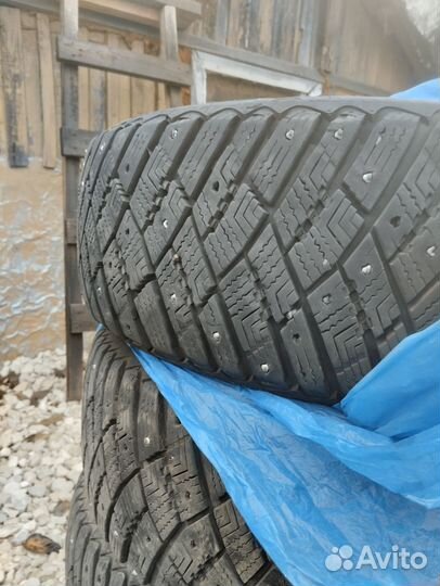 Goodyear Ultragrip Ice Arctic 205/60 R16 92T