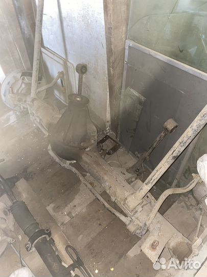 Запчасти на toyota land cruiser 100