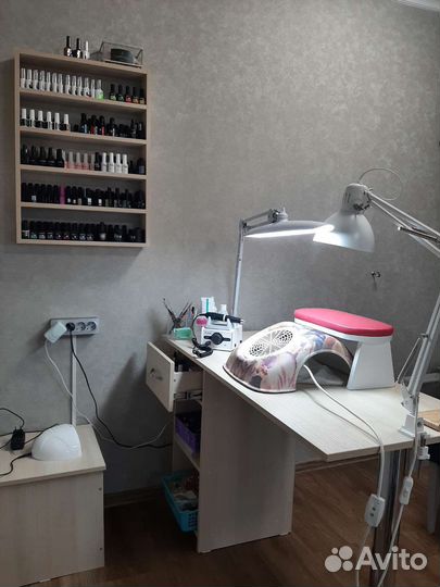 Вытяжка маникюрная