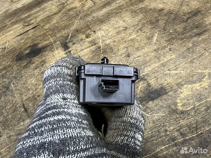 Блок управления радио BMW F15 F20 F22 F30 F80 F85