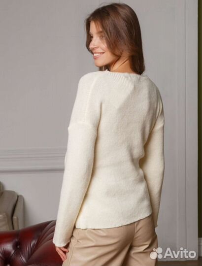 Свитер новый