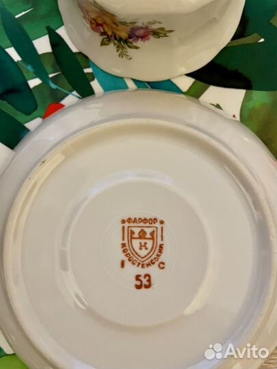 Две чайные пары