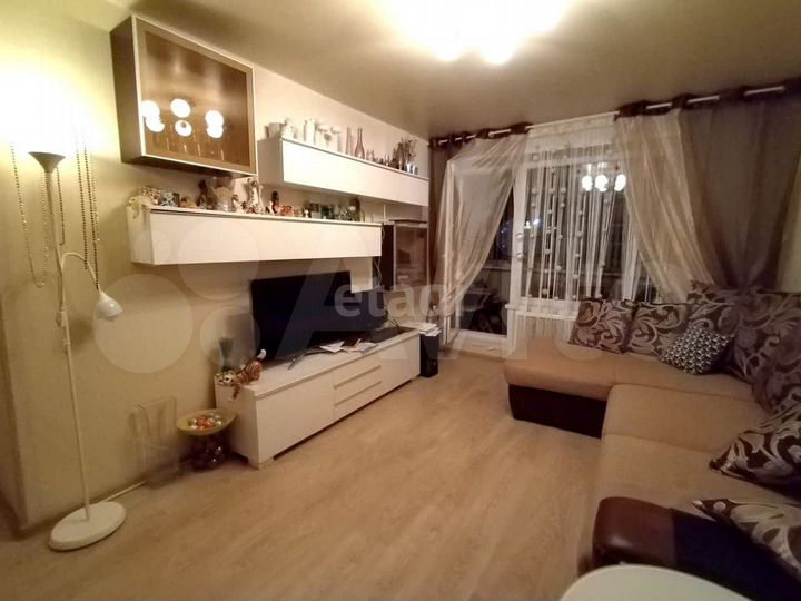2-к. квартира, 45,2 м², 2/9 эт.
