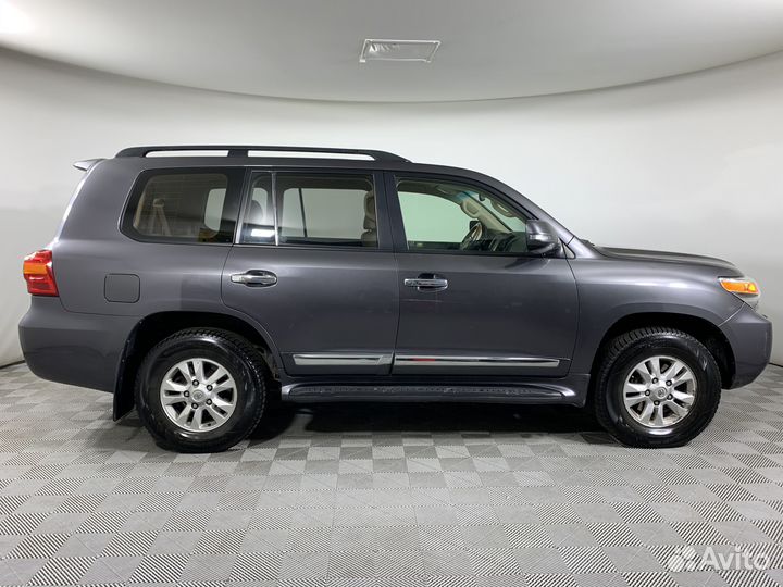 Toyota Land Cruiser 4.5 AT, 2012, 282 625 км