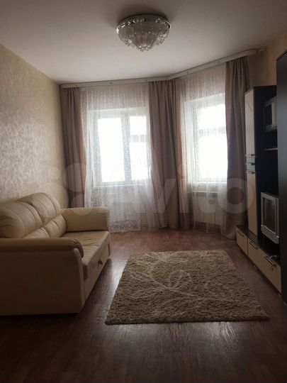 1-к. квартира, 38 м², 2/9 эт.