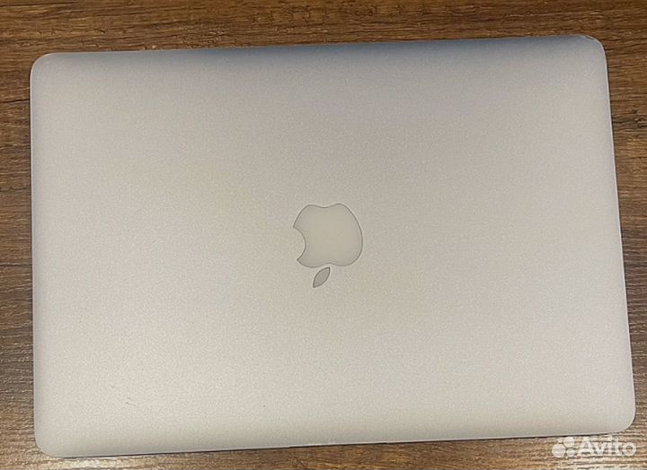 MacBook Air 13 2017 год
