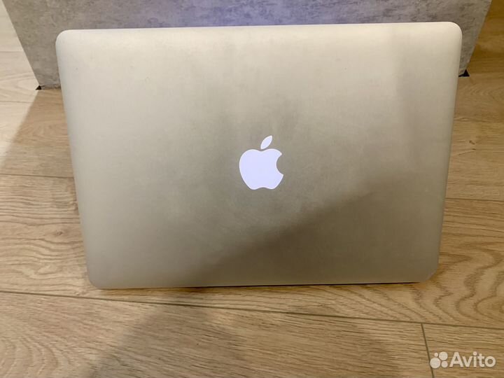 Apple MacBook Air 13 дюймов