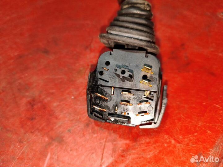 Переключатель стеклоочистителей Opel Vectra A