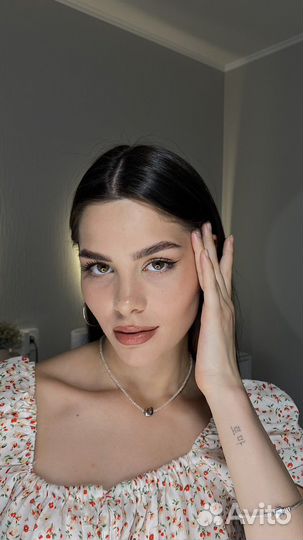 Коррекция и окрашивание бровей