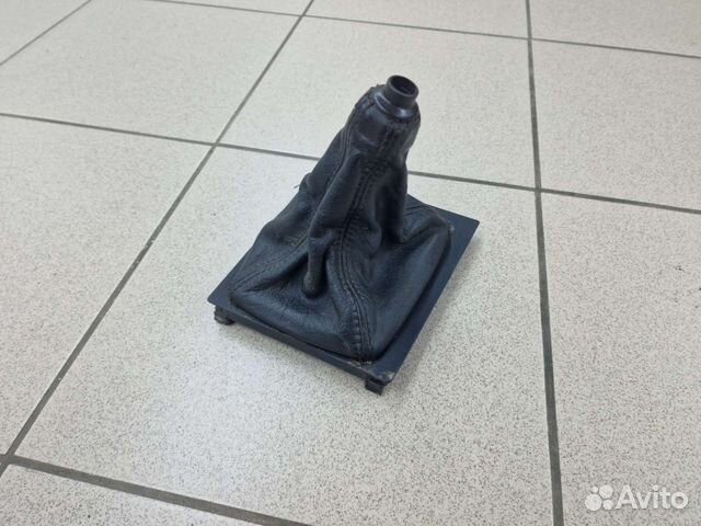 Кожух (Чехол) ручки Кпп Audi 100/A6 C4 4A0863279E