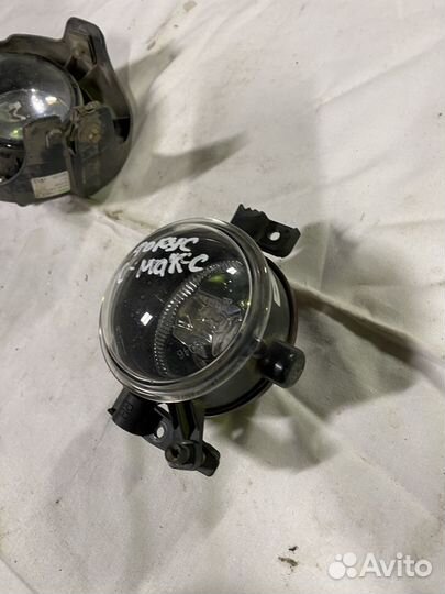 Фара противотуманная правая Ford C-MAX (Mk1) I рес