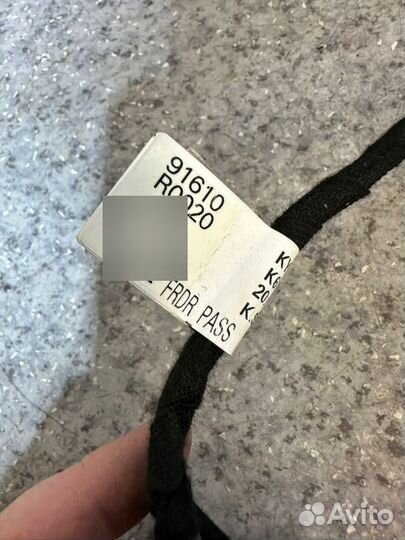 Проводка двери передняя правая Kia Carnival 4 KA4